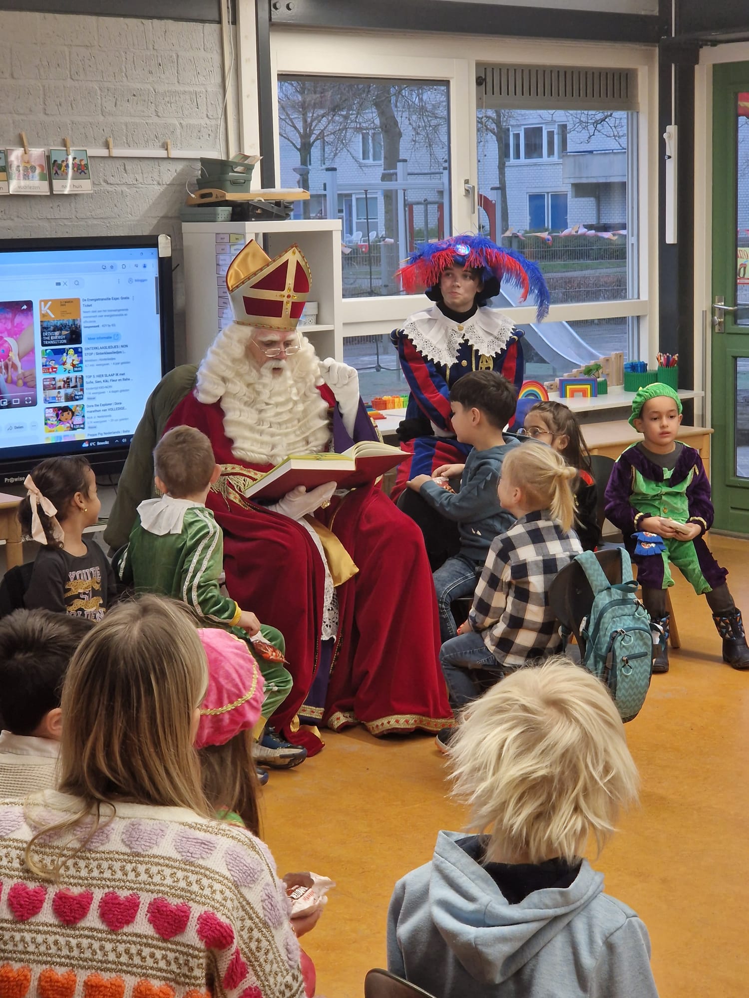 Sinterklaas op school